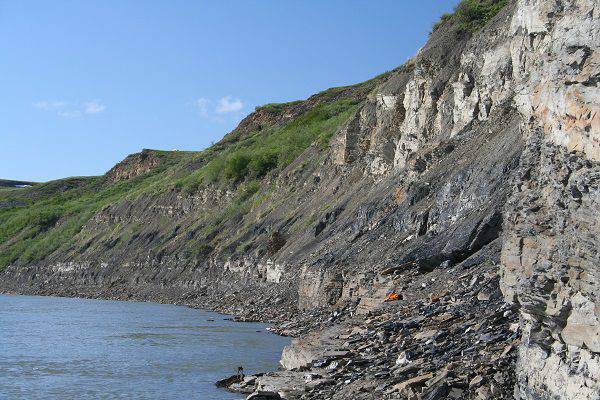 Colville River, Nanushuk Formation